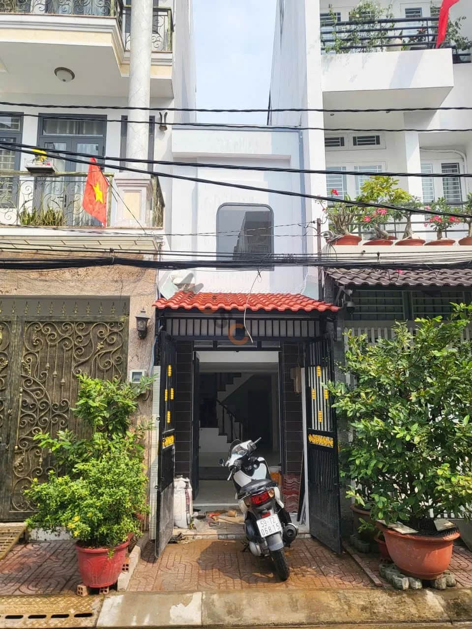 Bán nhà hẻm đường số 17 Quận 8, TP.HCM – 2 phòng ngủ, giá 4.7 tỷ