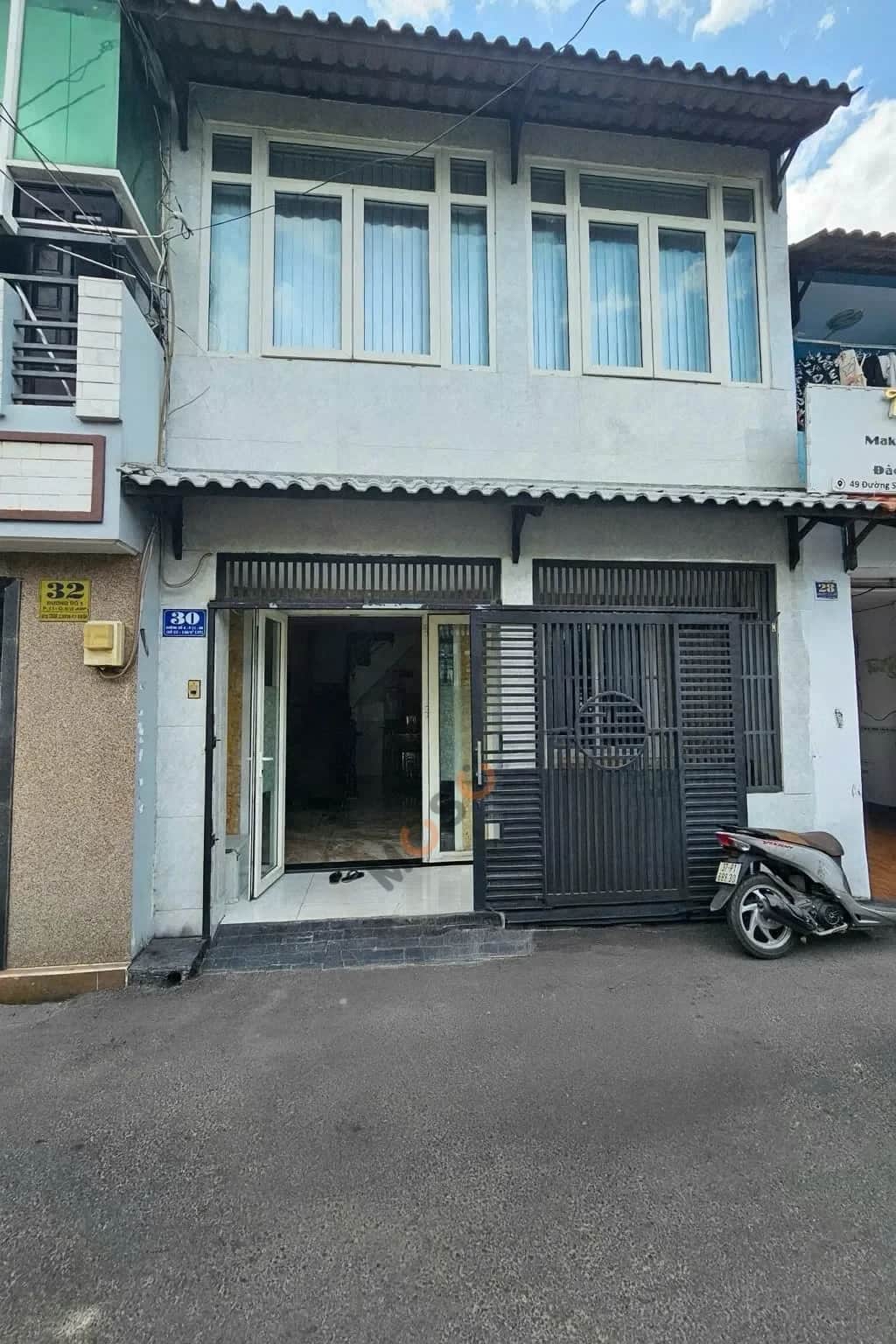 Bán nhà mặt tiền đường số 4 Quận Gò Vấp, TP.HCM – 2 phòng ngủ, giá 4.7 tỷ Bán nhà mặt tiền đường số 4 Quận Gò Vấp, TP.HCM – 2 phòng ngủ, giá 4.7 tỷ