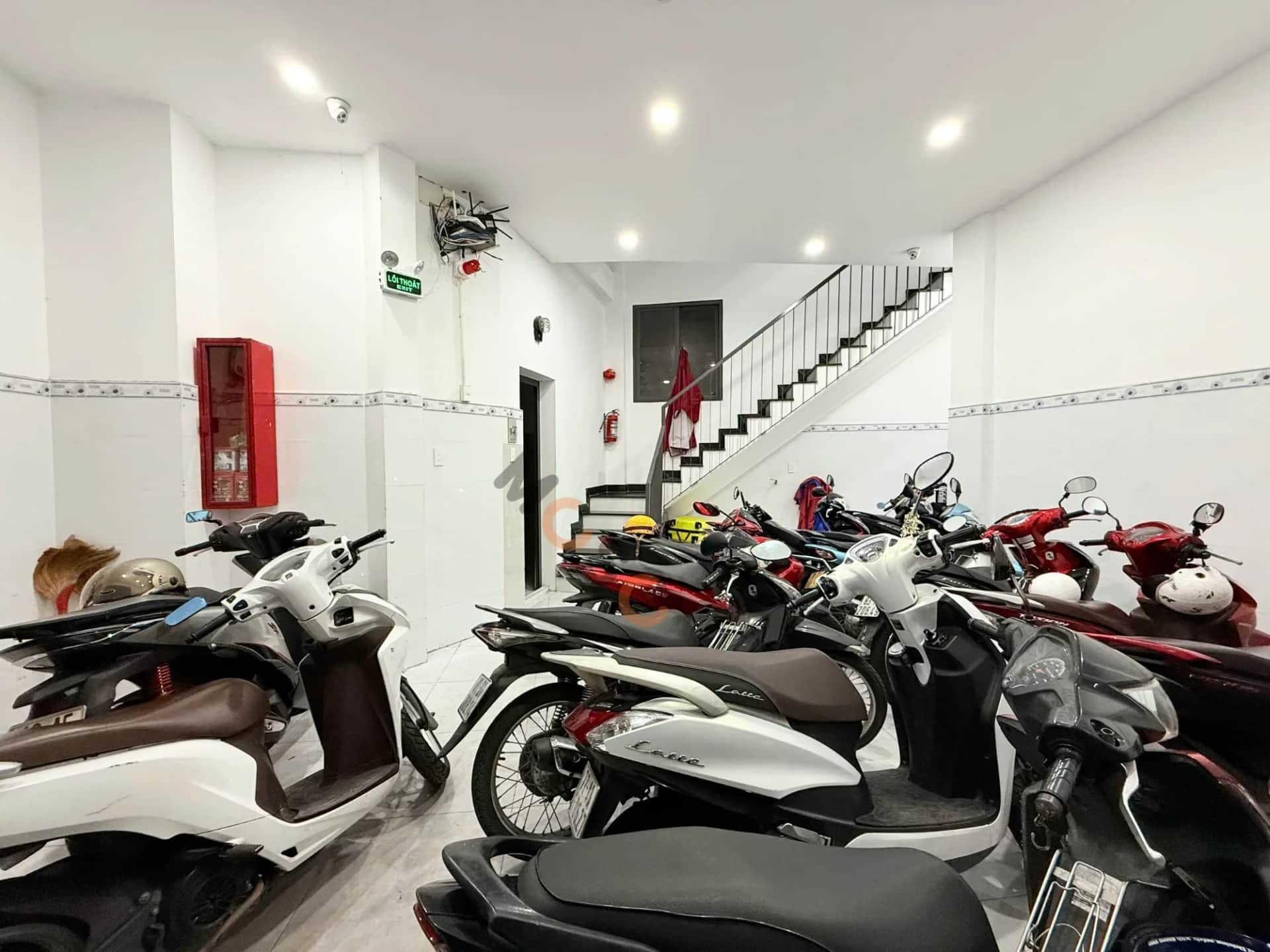 Bán nhà hẻm 57/56/16 Đường Điện Biên Phủ Quận Bình Thạnh, TP.HCM – 12 phòng ngủ, giá 11.6 tỷ Bán nhà hẻm 57/56/16 Đường Điện Biên Phủ Quận Bình Thạnh, TP.HCM – 12 phòng ngủ, giá 11.6 tỷ