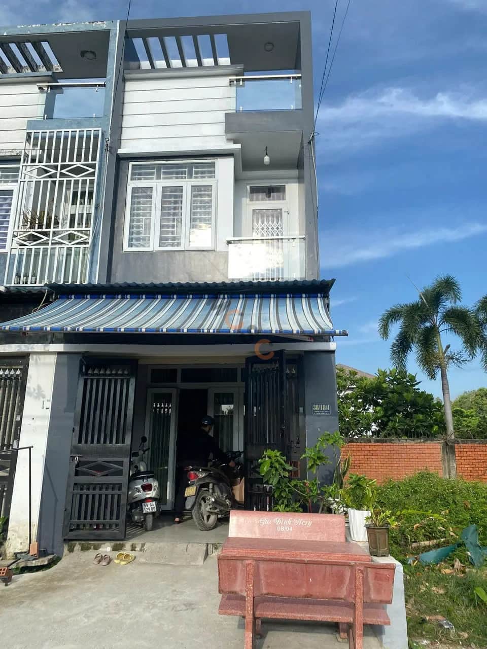 Bán nhà hẻm 38/18/4 đường Thạnh Xuân 62, khu phố 4 Quận 12, TP.HCM – 2 phòng ngủ, giá 3.8 tỷ Bán nhà hẻm 38/18/4 đường Thạnh Xuân 62, khu phố 4 Quận 12, TP.HCM – 2 phòng ngủ, giá 3.8 tỷ