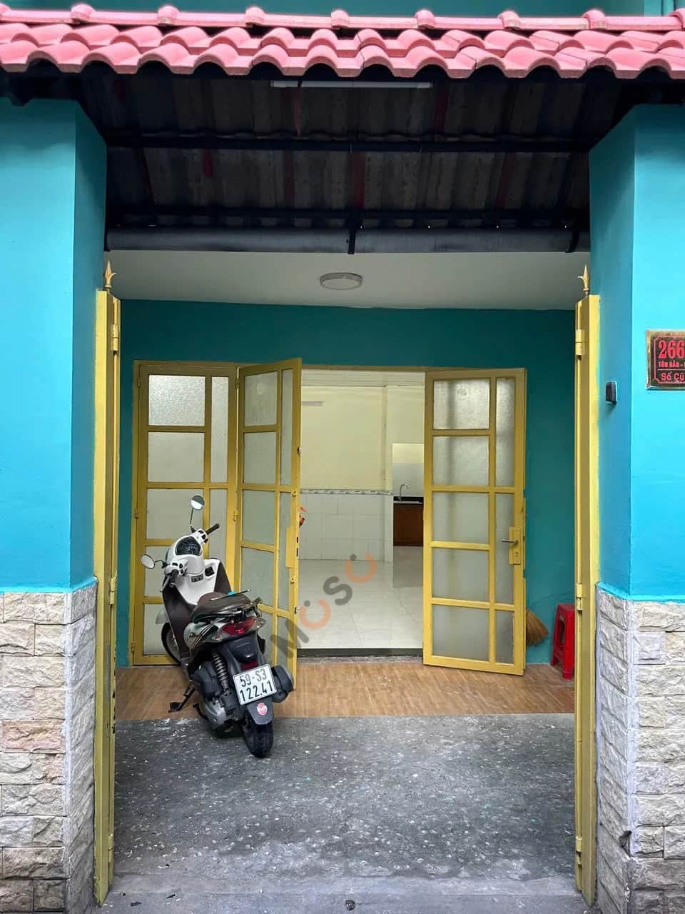 Main image