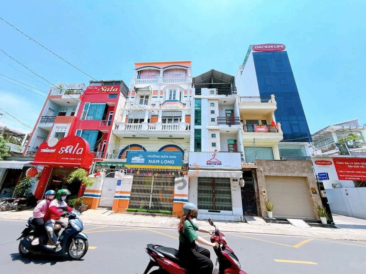 Bán nhà mặt tiền Đường Tân Quý Quận Tân Phú, TP.HCM – 6 phòng ngủ, giá 16 tỷ Bán nhà mặt tiền Đường Tân Quý Quận Tân Phú, TP.HCM – 6 phòng ngủ, giá 16 tỷ