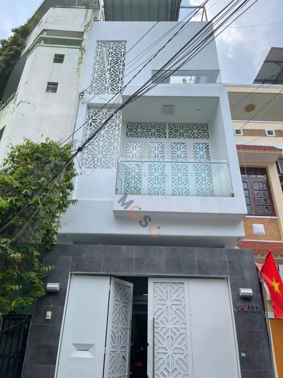 Bán nhà hẻm 95/111 Lê Văn Lương Quận 7, TP.HCM – 3 phòng ngủ, giá 12.5 tỷ