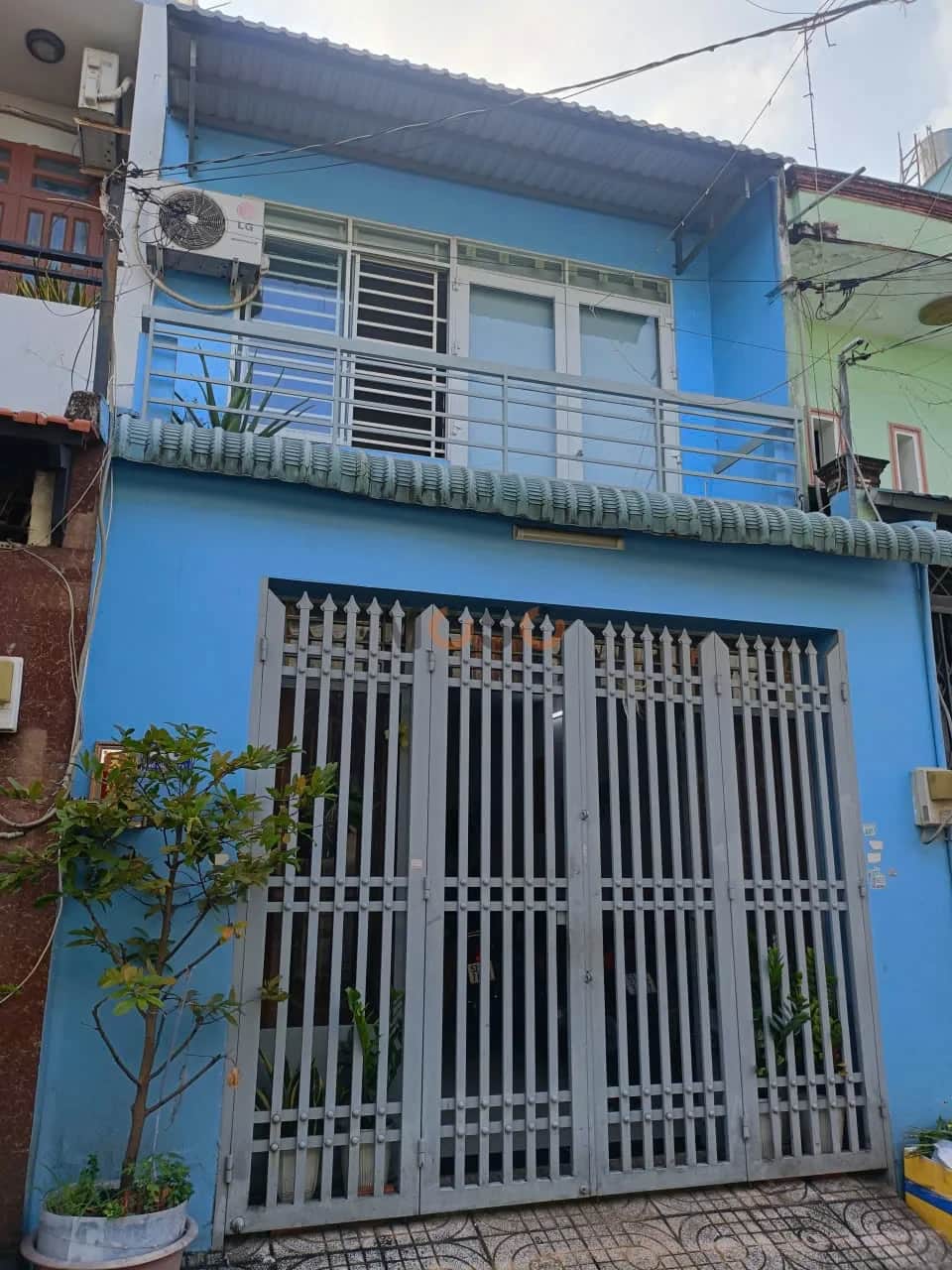 Bán nhà mặt tiền đường Số 10 Quận Bình Tân, TP.HCM – 2 phòng ngủ, giá 5.8 tỷ Bán nhà mặt tiền đường Số 10 Quận Bình Tân, TP.HCM – 2 phòng ngủ, giá 5.8 tỷ
