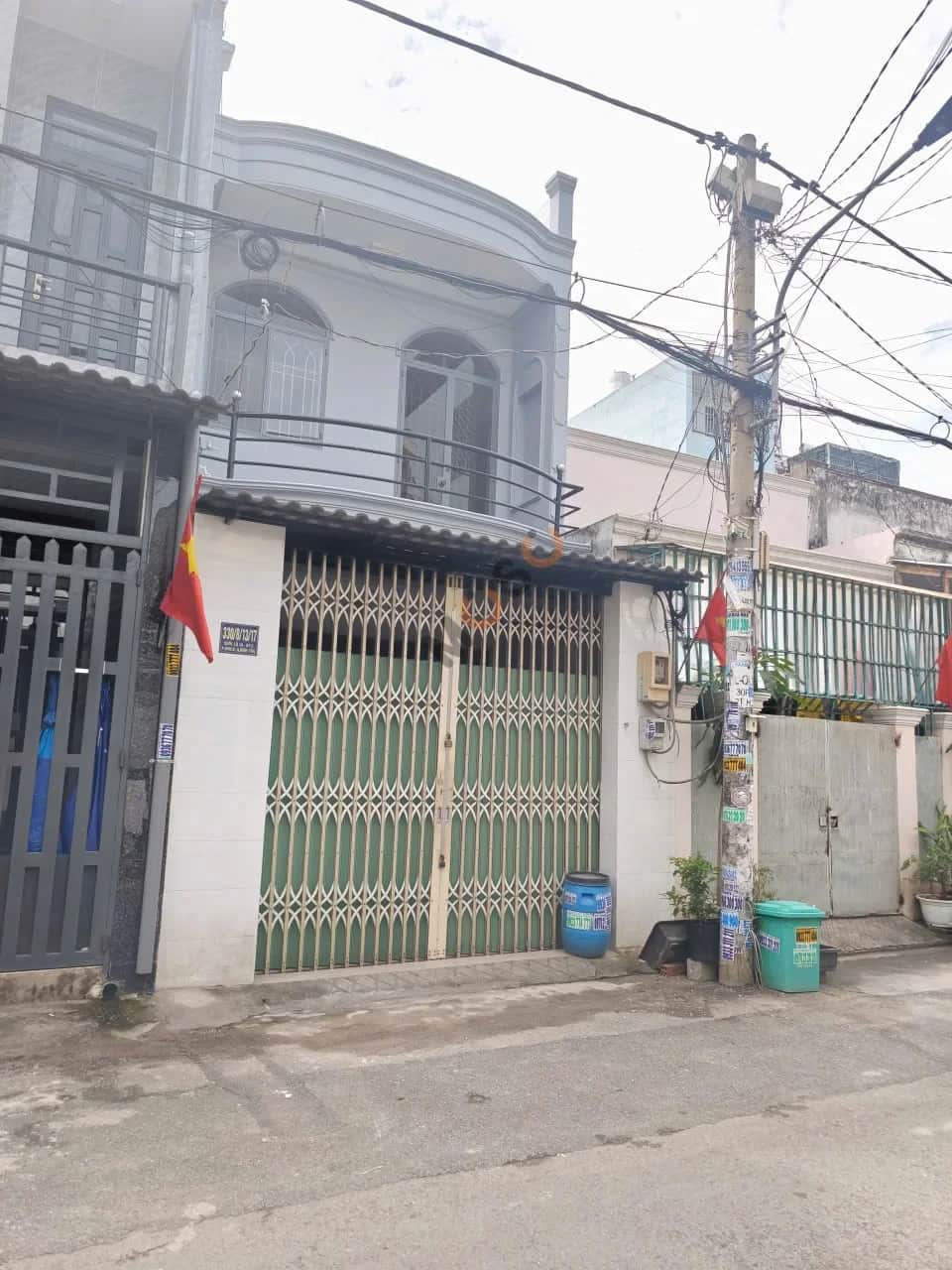Bán nhà hẻm 330/8/13/17 Đường Quốc Lộ 1A Quận Bình Tân, TP.HCM – 2 phòng ngủ, giá 5.8 tỷ Bán nhà hẻm 330/8/13/17 Đường Quốc Lộ 1A Quận Bình Tân, TP.HCM – 2 phòng ngủ, giá 5.8 tỷ