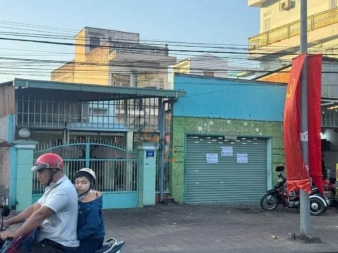 Cho thuê BĐS khác Đường Phan Đăng Lưu Thành phố thủ Dầu Một, Bình Dương – giá 30 triệu