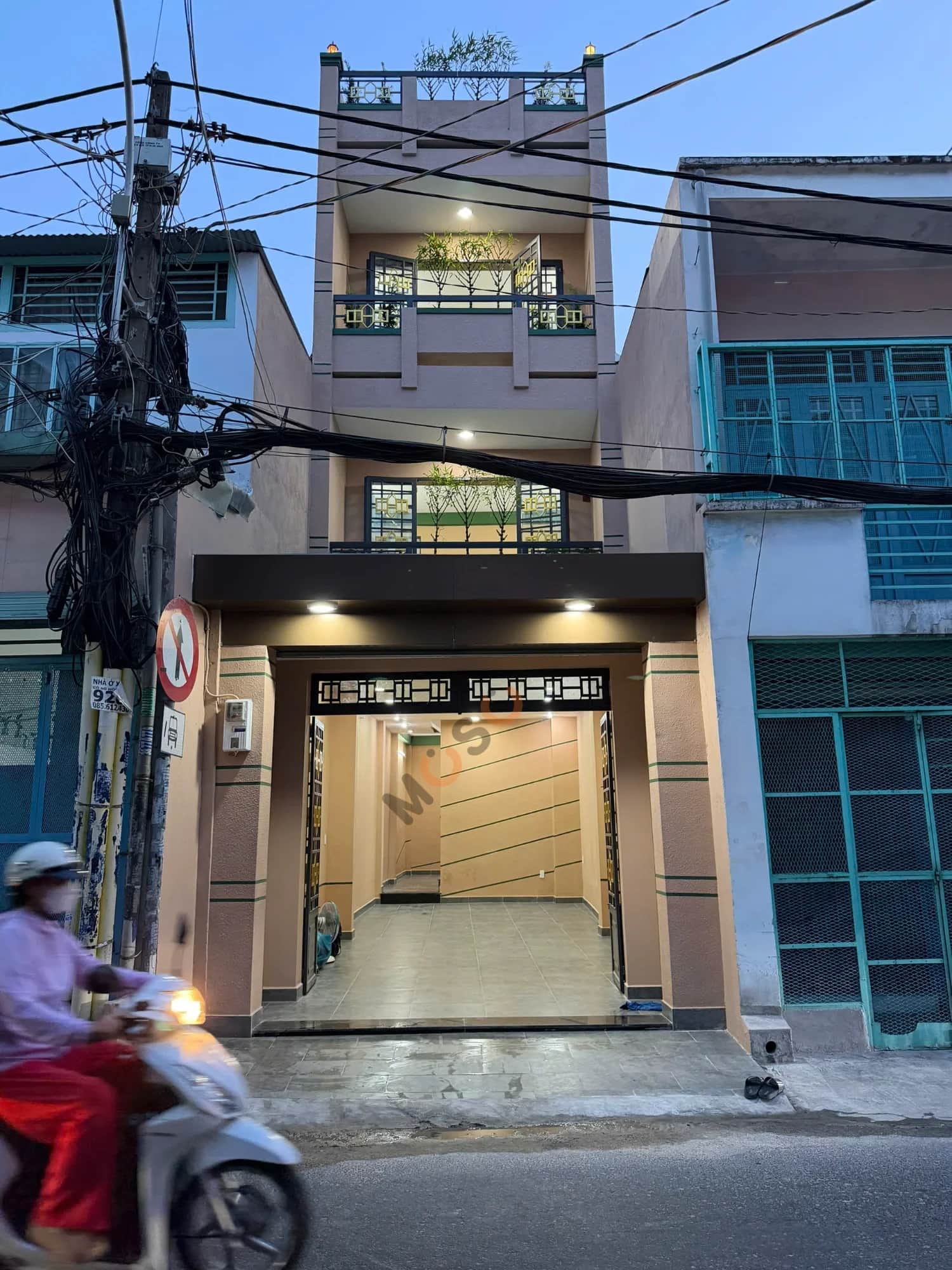 Bán nhà mặt tiền Đường Hồng Lạc Quận Tân Bình, TP.HCM – 3 phòng ngủ, giá 12 tỷ Bán nhà mặt tiền Đường Hồng Lạc Quận Tân Bình, TP.HCM – 3 phòng ngủ, giá 12 tỷ
