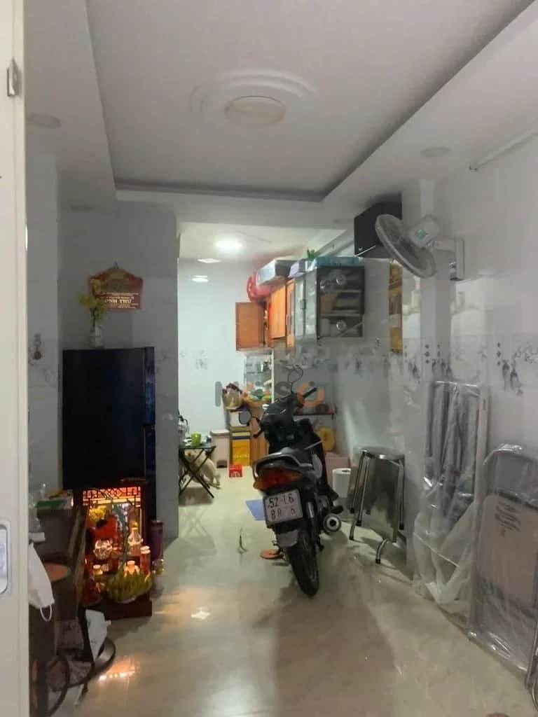 Bán nhà hẻm Bình Đông Quận 8, TP.HCM – 2 phòng ngủ, giá 2.3 tỷ Bán nhà hẻm Bình Đông Quận 8, TP.HCM – 2 phòng ngủ, giá 2.3 tỷ