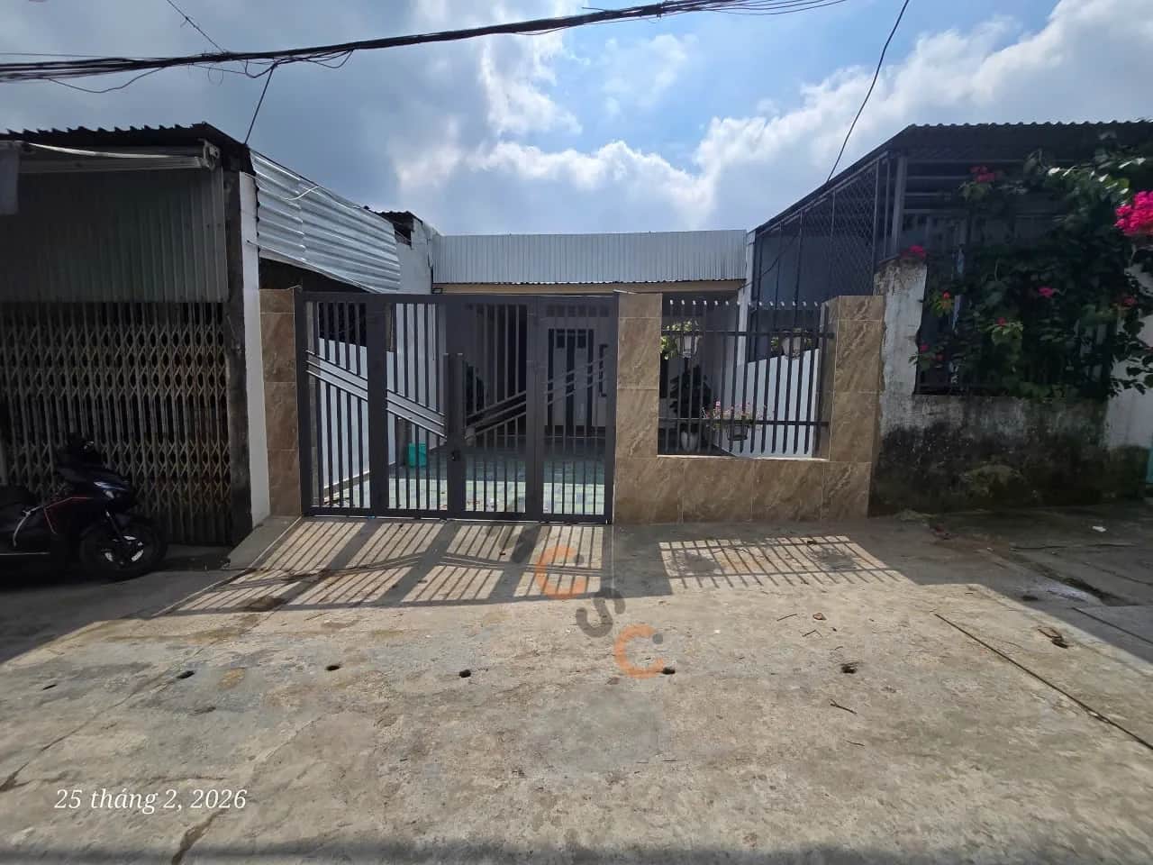 Bán nhà hẻm Âu Cơ Quận Liên Chiểu, TP. Đà Nẵng – 1 phòng ngủ, giá 3.3 tỷ Bán nhà hẻm Âu Cơ Quận Liên Chiểu, TP. Đà Nẵng – 1 phòng ngủ, giá 3.3 tỷ