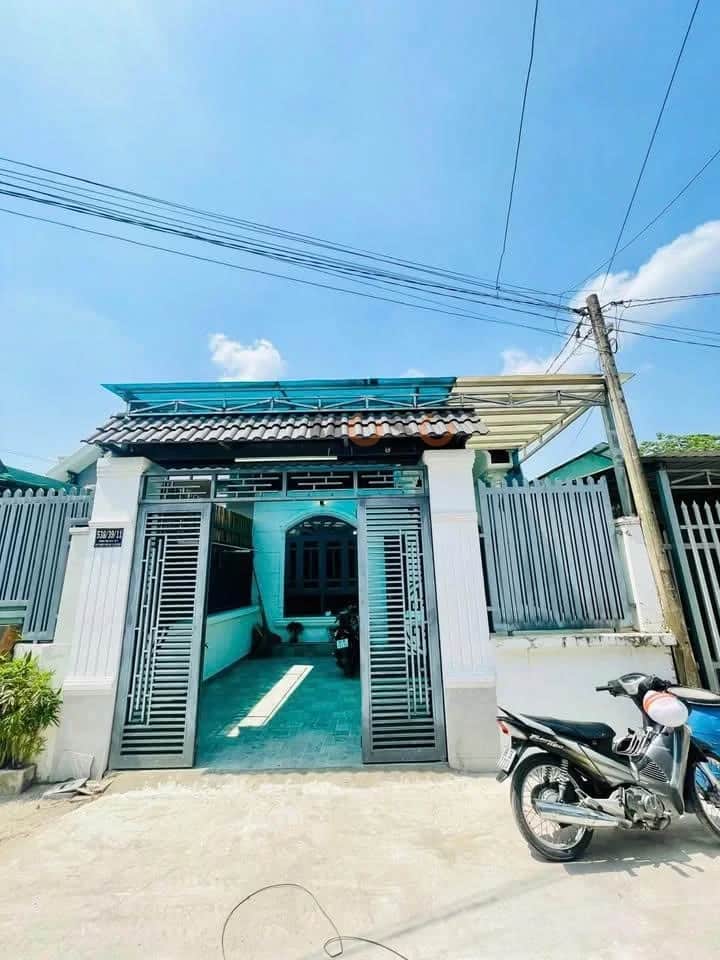 Bán nhà hẻm Tỉnh Lộ 8 Huyện Củ Chi, TP.HCM – 2 phòng ngủ, giá 3 tỷ Bán nhà hẻm Tỉnh Lộ 8 Huyện Củ Chi, TP.HCM – 2 phòng ngủ, giá 3 tỷ