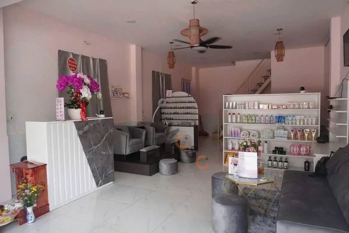 Bán nhà mặt tiền đường DT 743C, khu dân cư 550 Thành phố Thuận An, Bình Dương – 9 phòng ngủ, giá 9.3 tỷ Bán nhà mặt tiền đường DT 743C, khu dân cư 550 Thành phố Thuận An, Bình Dương – 9 phòng ngủ, giá 9.3 tỷ