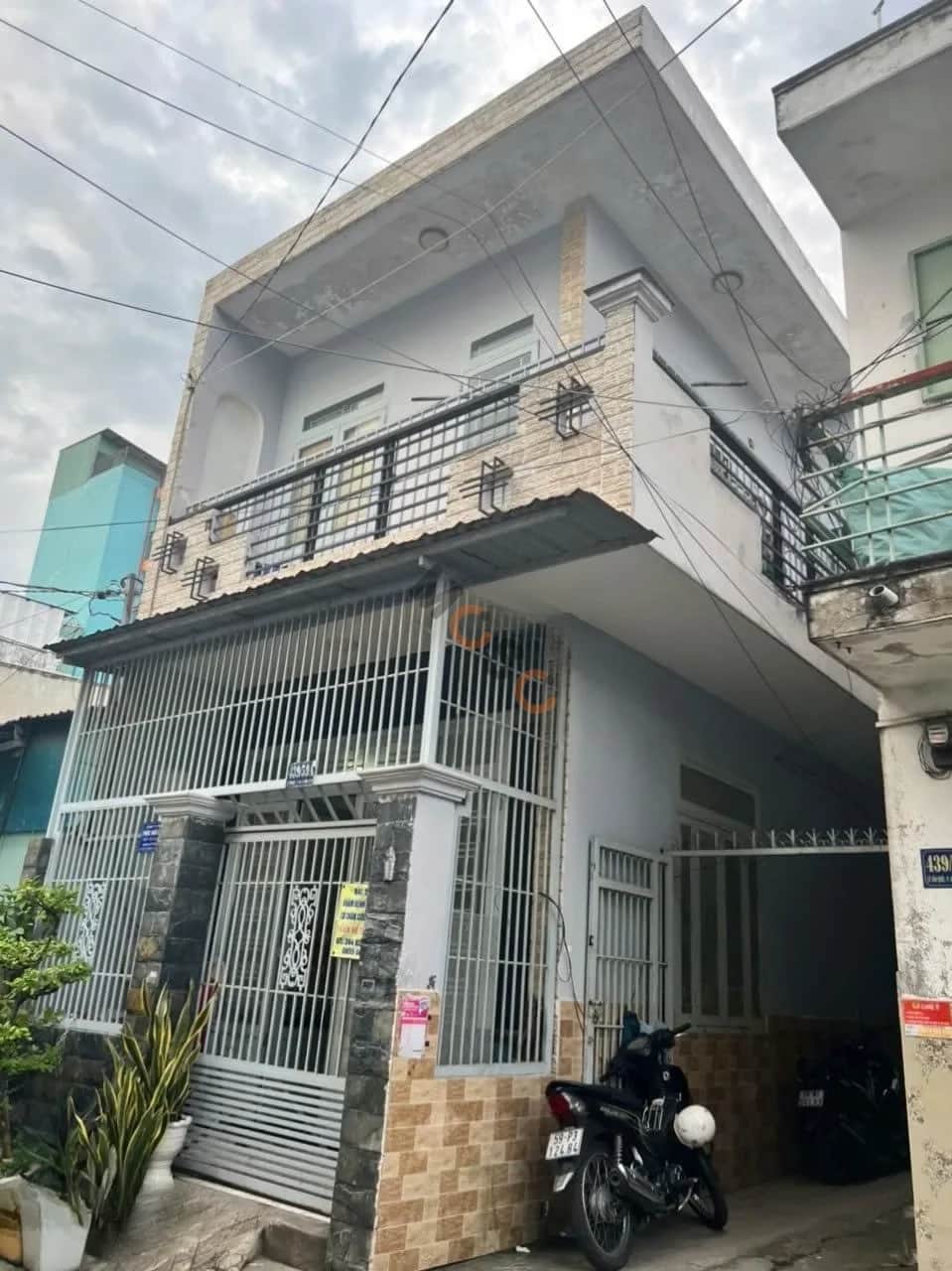 Bán nhà hẻm Lê Văn Quới Quận Bình Tân, TP.HCM – 2 phòng ngủ, giá 7.7 tỷ Bán nhà hẻm Lê Văn Quới Quận Bình Tân, TP.HCM – 2 phòng ngủ, giá 7.7 tỷ