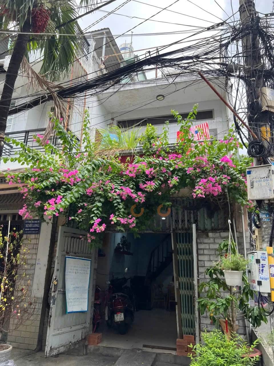 Bán nhà hẻm Đường Nguyễn Súy Quận Tân Phú, TP.HCM – 2 phòng ngủ, giá 4.1 tỷ Bán nhà hẻm Đường Nguyễn Súy Quận Tân Phú, TP.HCM – 2 phòng ngủ, giá 4.1 tỷ