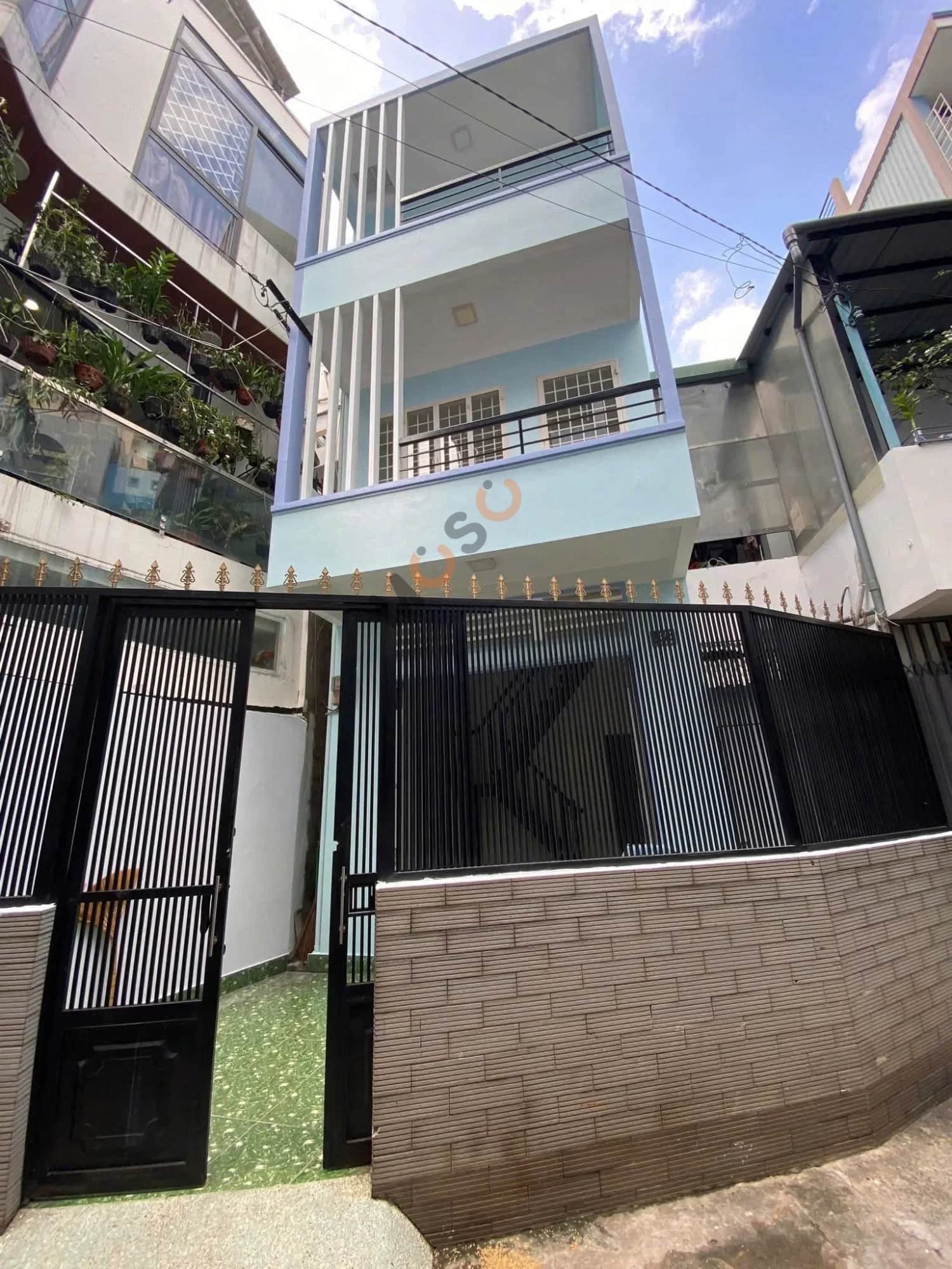 Bán nhà hẻm Nguyễn Chí Thanh Quận 10, TP.HCM – 4 phòng ngủ, giá 6 tỷ