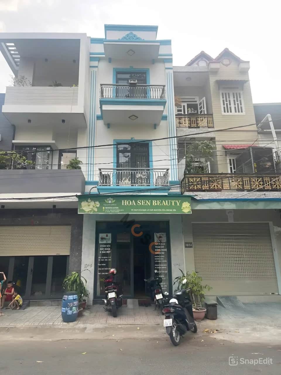 Main image