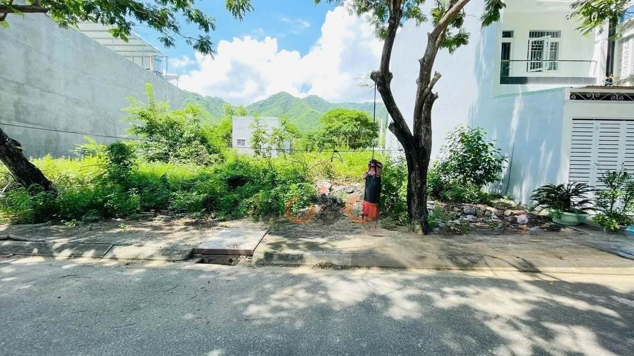 Bán đất Lô 9, Ô 3, đường số 3, Khu TĐC Đất Lành  Thành phố Nha Trang, Khánh Hòa – giá 3.5 tỷ