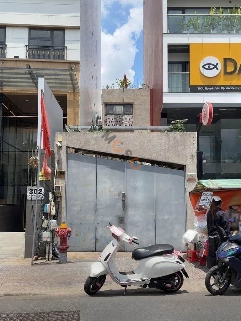 Bán nhà mặt tiền Nguyễn Văn Đậu  Quận Bình Thạnh, TP.HCM – 3 phòng ngủ, giá 24 tỷ