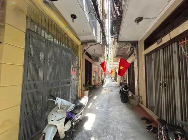 Cho thuê nhà hẻm Khương Trung Quận Thanh Xuân, Hà Nội – 4 phòng ngủ, giá 14 triệu