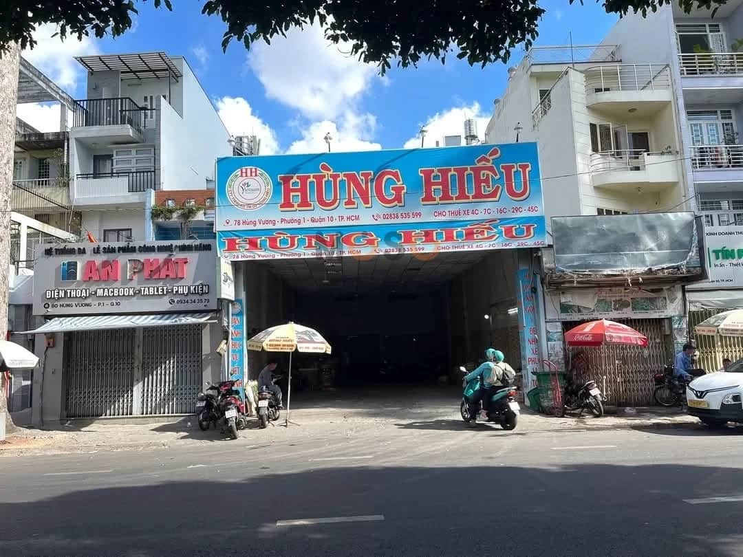 Bán nhà mặt tiền Hùng Vương  Quận 10, TP.HCM – 1 phòng ngủ, giá 46.5 tỷ
