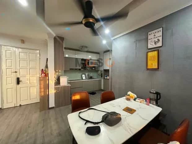 Cho thuê căn hộ chung cư Nguyễn Chí Thanh Đống Đa, Hà Nội – 2 phòng ngủ, giá 15 triệu
