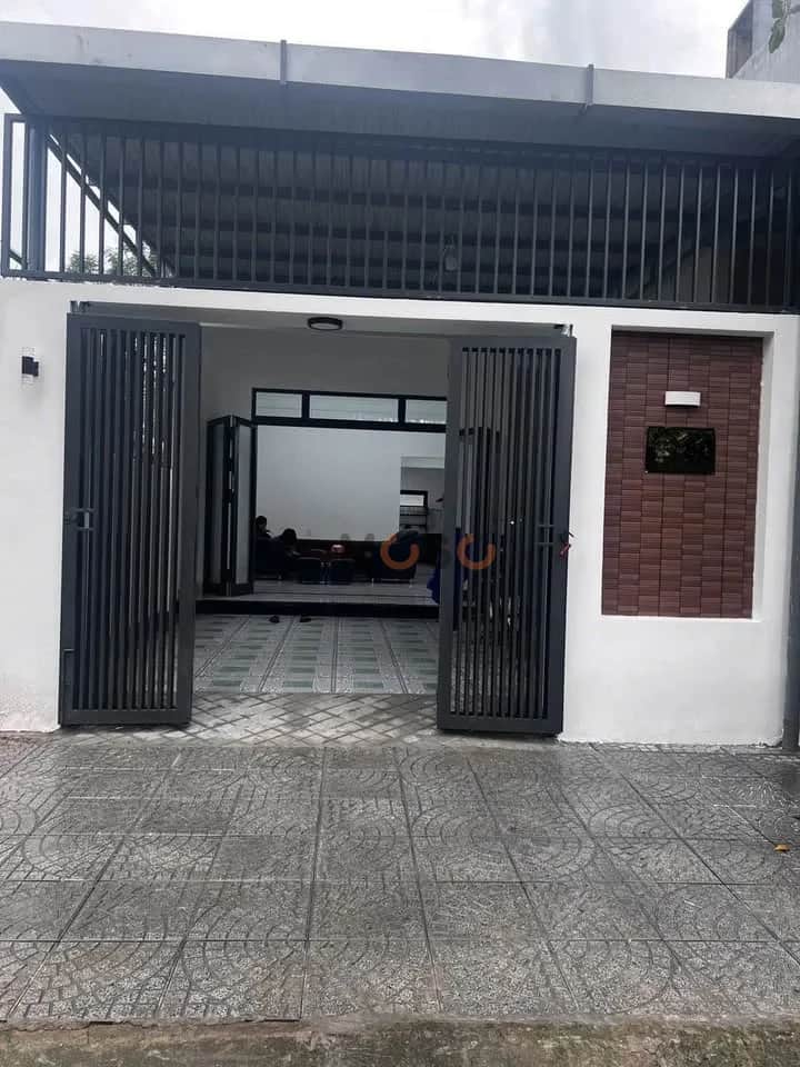 Bán nhà mặt tiền Xuân Thiều 11 Quận Liên Chiểu, TP. Đà Nẵng – 2 phòng ngủ, giá 4.9 tỷ