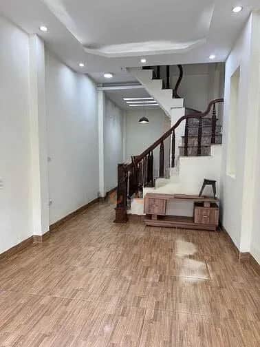 Cho thuê nhà hẻm Ba Đình, Hà Nội – 4 phòng ngủ, giá 15 triệu