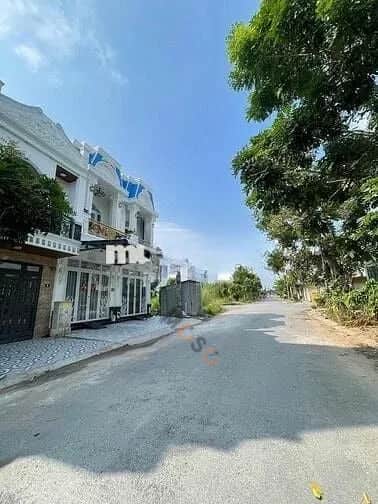 Cho thuê nhà hẻm Bình Thuỷ, Cần Thơ – 1 phòng ngủ, giá 4 triệu