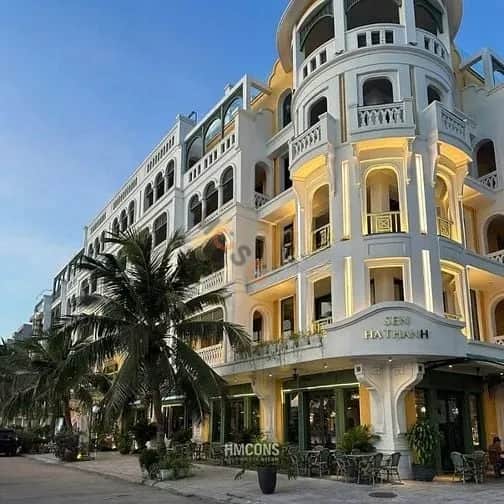 Cho thuê nhà mặt tiền Nguyễn Hữu Huân Hoàn Kiếm, Hà Nội – giá 200 triệu