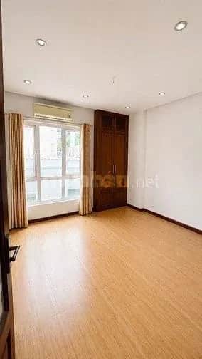 Cho thuê căn hộ chung cư Khuất Duy Tiến Thanh Xuân, Hà Nội – 2 phòng ngủ, giá 8.5 triệu
