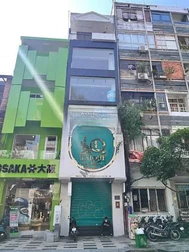 Cho thuê nhà mặt tiền Nguyễn Trãi Quận 1, TP.HCM – giá 150 triệu