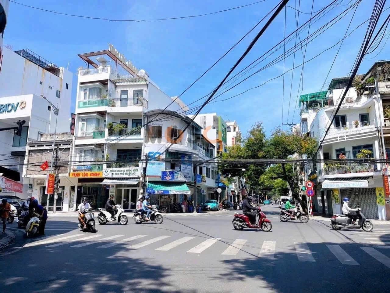 Bán nhà mặt tiền Ngô Gia Tự Thành phố Nha Trang, Khánh Hòa – 3 phòng ngủ, giá 14.5 tỷ