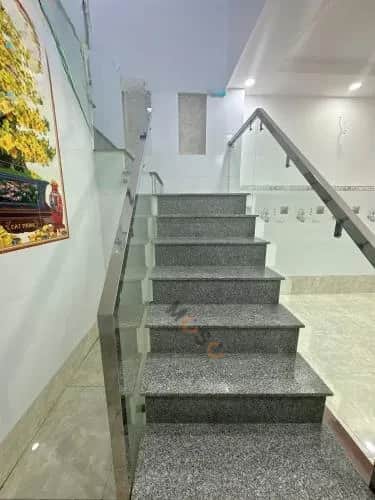 Cho thuê nhà mặt tiền Nguyễn Văn Tư Bến Tre, Bến Tre – 3 phòng ngủ, giá 10 triệu
