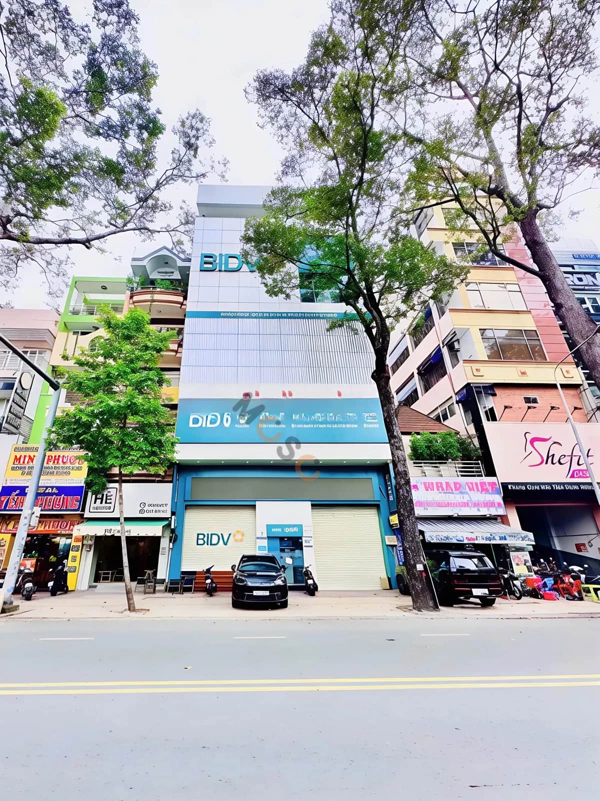 Cho thuê nhà mặt tiền Nguyễn Chí Thanh Quận 5, TP.HCM – giá 390 triệu
