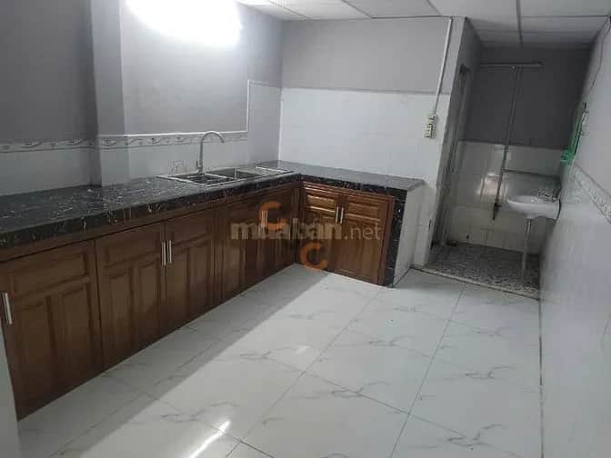 Cho thuê nhà hẻm Quốc lộ 22 Hóc Môn, TP.HCM – 2 phòng ngủ, giá 4.5 triệu