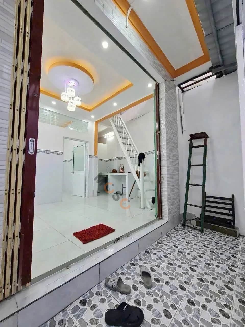 Bán nhà hẻm Cách Mạng Tháng 8 Quận Ninh Kiều, TP. Cần Thơ – 2 phòng ngủ, giá 1.4 tỷ