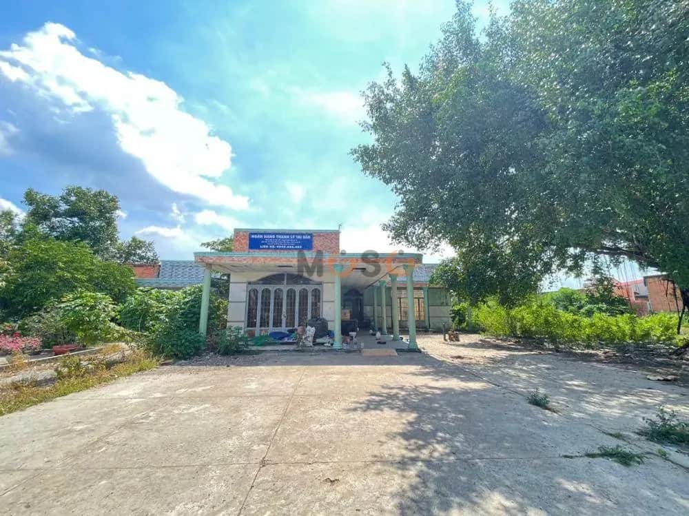 Bán nhà hẻm Huyện Đức Hòa, Long An – giá 4.1 tỷ