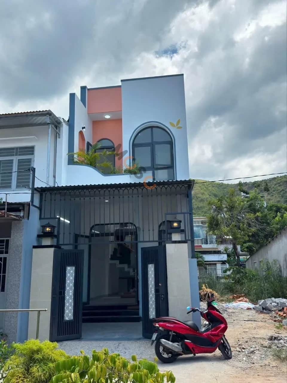 Bán nhà hẻm tổ 10 Hòa Bắc Thành phố Nha Trang, Khánh Hòa – 3 phòng ngủ, giá 5.8 tỷ