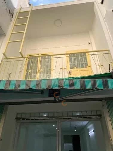 Cho thuê nhà hẻm Đường Lê Văn Sỹ Quận 3, TP.HCM – 2 phòng ngủ, giá 12 triệu