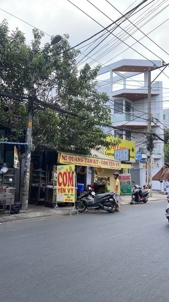 Bán nhà mặt tiền Nguyễn Hữu Tiến Quận Tân Phú, TP.HCM – 5 phòng ngủ, giá 18 tỷ