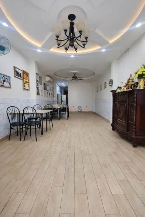 Bán nhà mặt tiền Bế Văn Đàn Quận Tân Bình, TP.HCM – 5 phòng ngủ, giá 17.9 tỷ