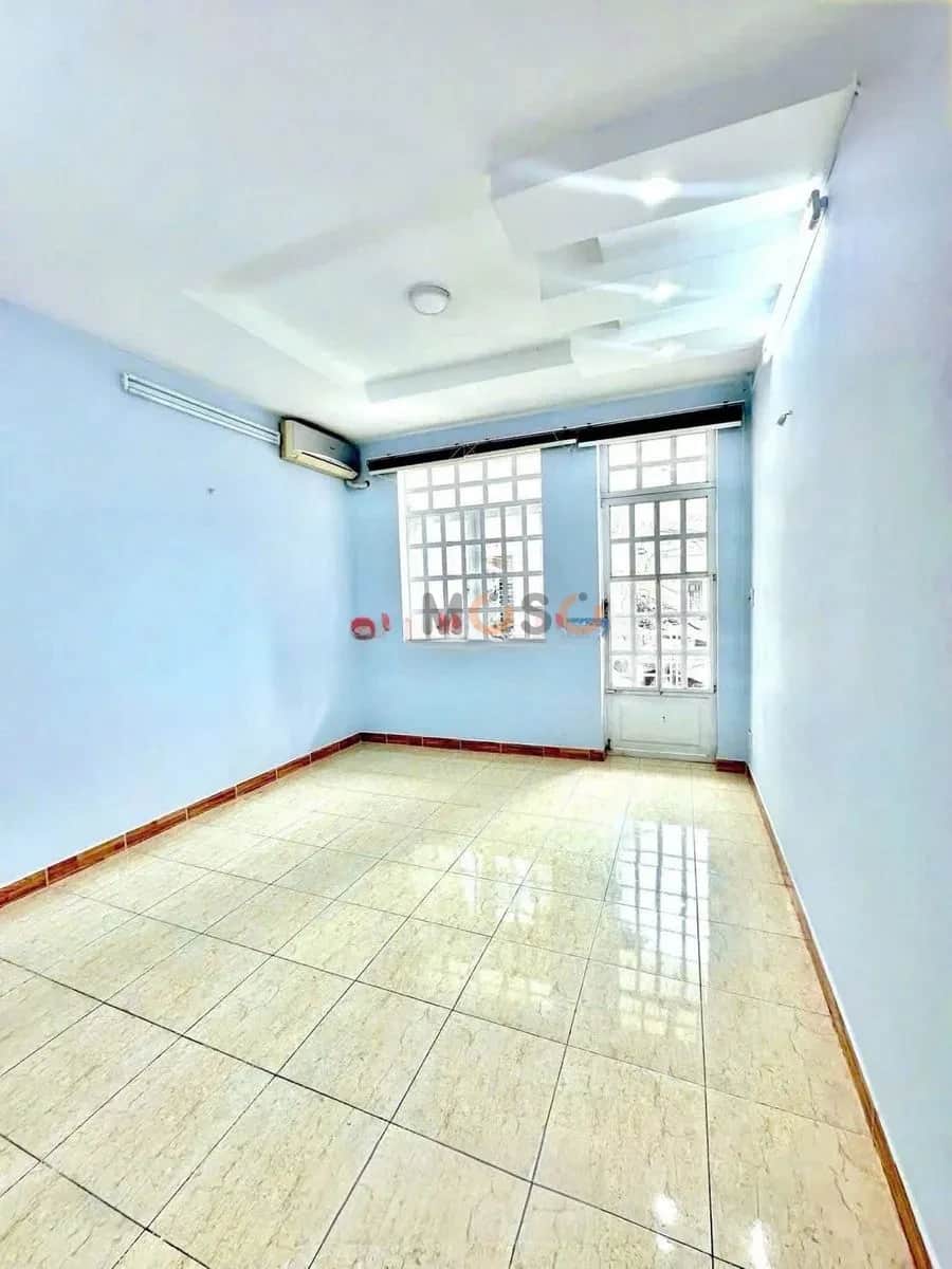 Cho thuê nhà hẻm Đường Lê Văn Sỹ Tân Bình, TP.HCM – 4 phòng ngủ, giá 25 triệu