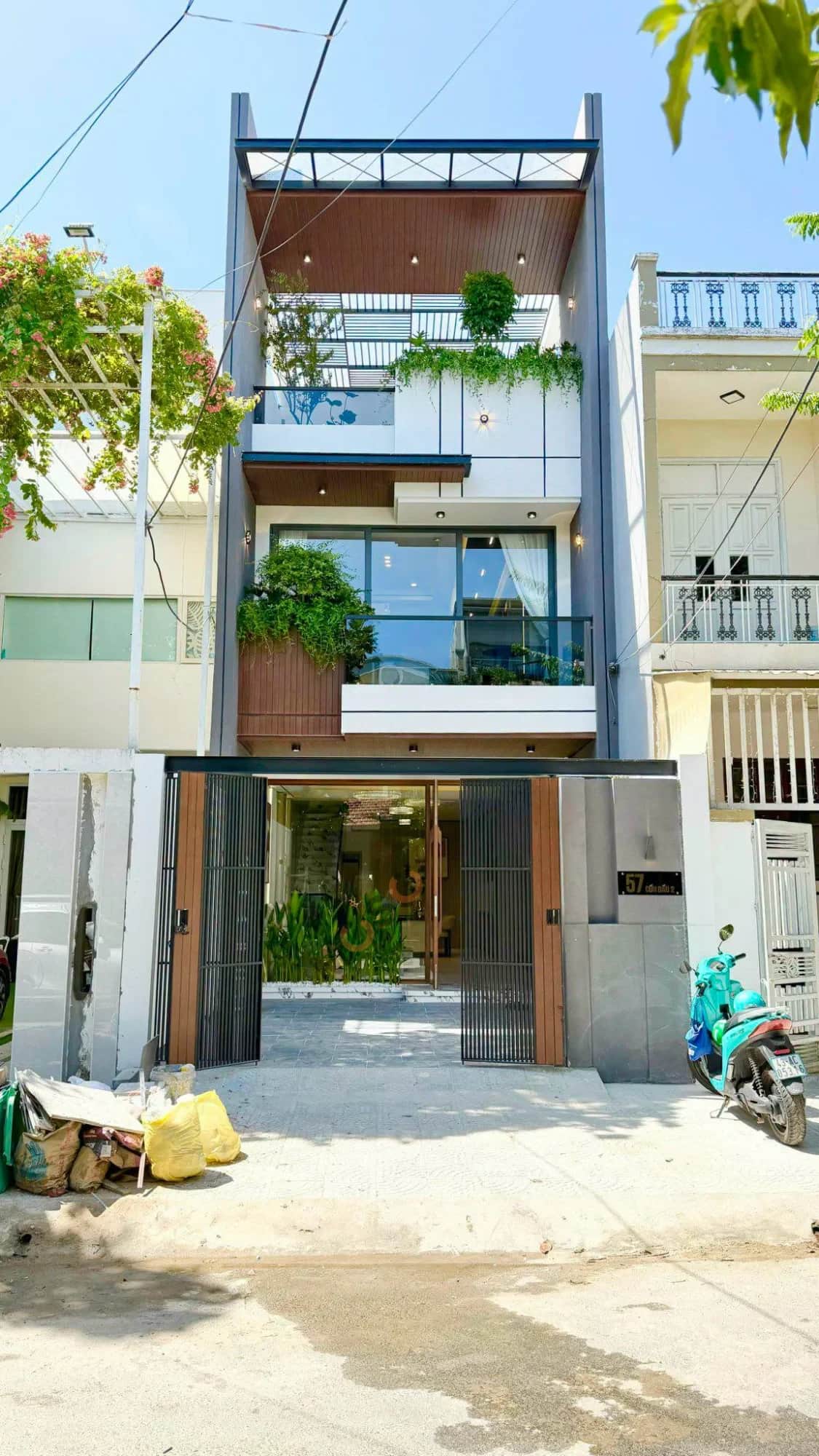 Bán nhà mặt tiền Cồn Dầu 2 Quận Cẩm Lệ, TP. Đà Nẵng – 3 phòng ngủ, giá 8.8 tỷ