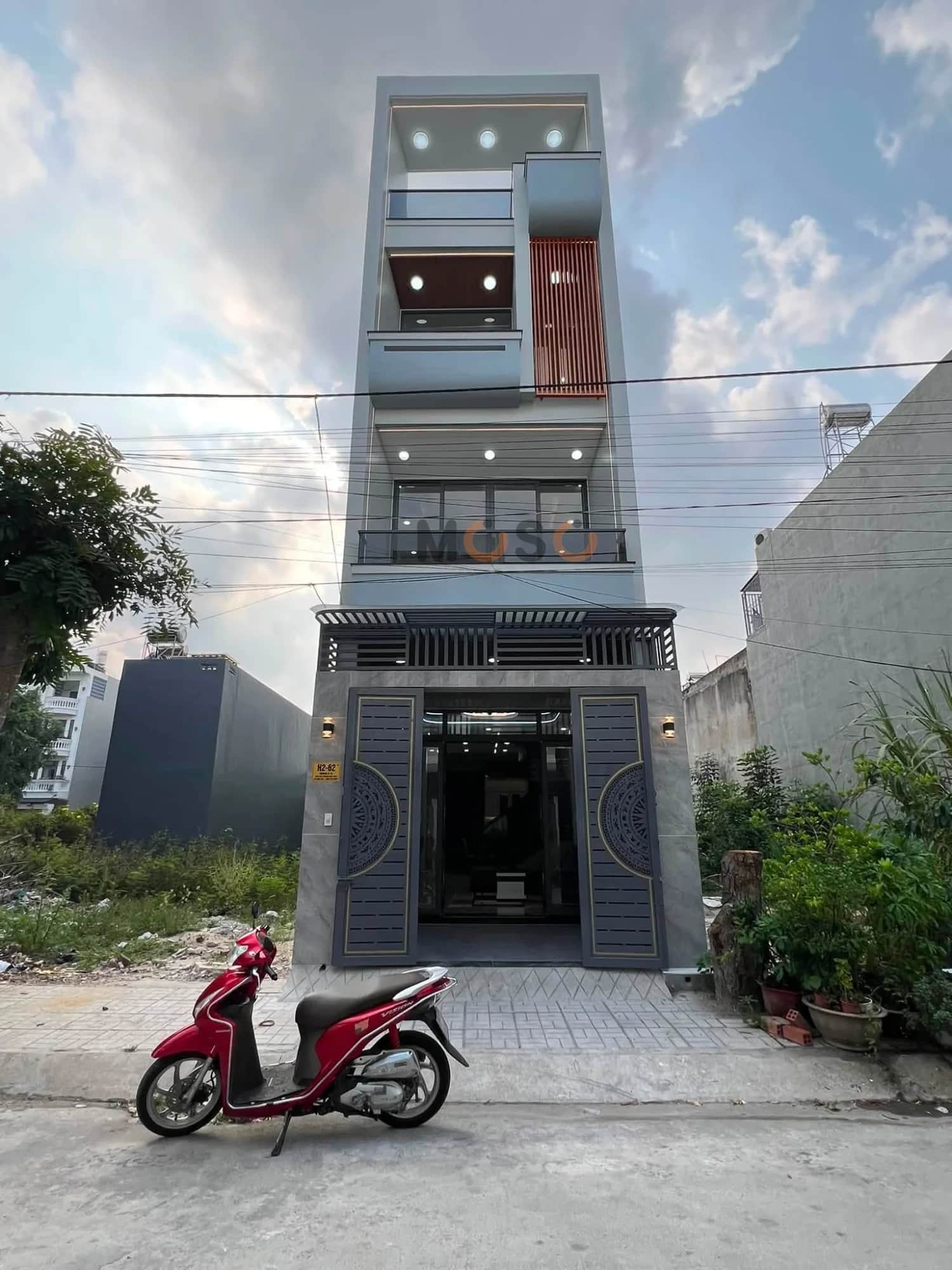 Bán nhà mặt tiền  D18 KDC Cát Tường Phú Sinh Huyện Đức Hòa, Long An – 4 phòng ngủ, giá 3.4 tỷ