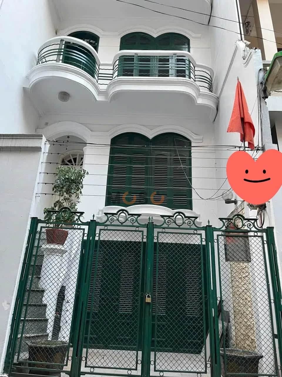 Cho thuê BĐS khác Ngõ Thịnh Hào 1 Ô Chợ Dừa, Hà Nội – 3 phòng ngủ, giá 23 triệu