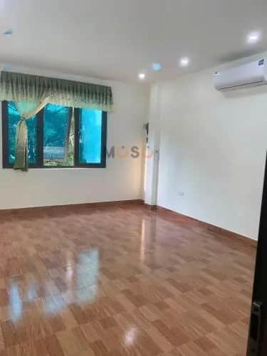 Cho thuê BĐS khác Đường Lĩnh Nam Hoàng Mai, Hà Nội – 3 phòng ngủ, giá 9 triệu