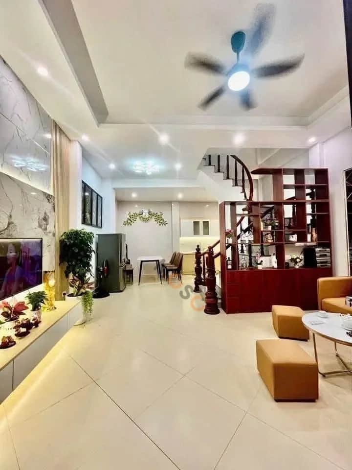 Cho thuê nhà hẻm Đường Đại Cồ Việt Bạch Mai, Hà Nội – 2 phòng ngủ, giá 9.5 triệu