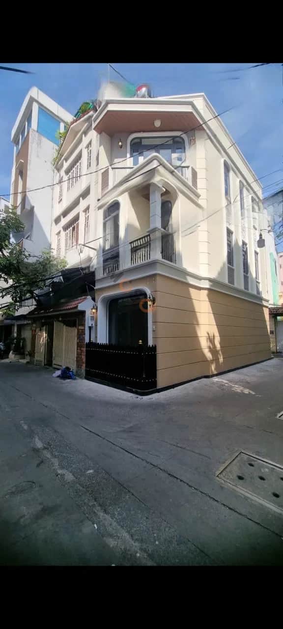 Bán nhà hẻm Khánh Hội Quận 4, TP.HCM – 4 phòng ngủ, giá 8.9 tỷ