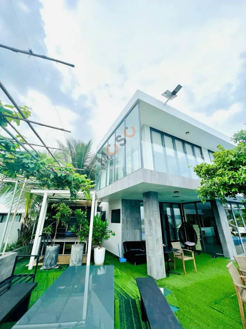 Bán nhà mặt tiền đường Trần Phú B, Khu biệt thự biển và Dịch vụ du lịch Anh Nguyễn-Nha Trang Thành phố Nha Trang, Khánh Hòa – 7 phòng ngủ, giá 75 tỷ