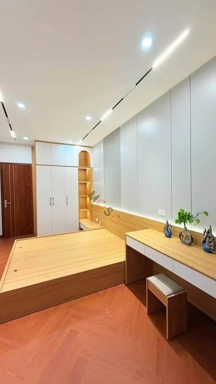 Cho thuê văn phòng Đường Hoàng Hoa Thám Ba Đình, Hà Nội – 3 phòng ngủ, giá 22 triệu