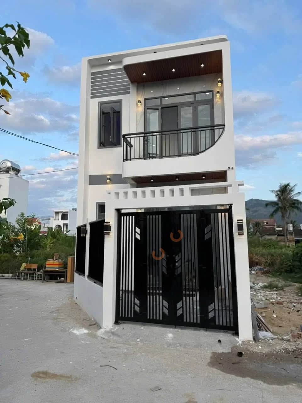 Bán nhà hẻm Thôn Đông Dinh Huyện Diên Khánh, Khánh Hòa – 3 phòng ngủ, giá 2.5 tỷ